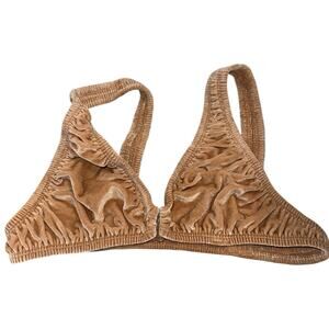 Skims Velvet Stretch Plunge Honey Triangle Bra New with tags Size Small